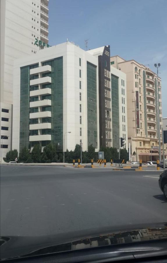 Al Abbas Tower Apartamento Manama Exterior foto